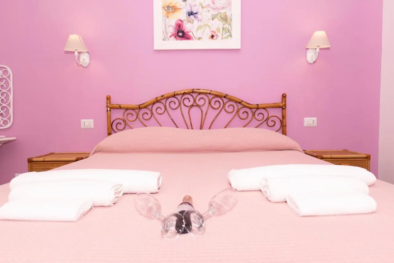 Violetta Hotel Lido di Ostia Italien