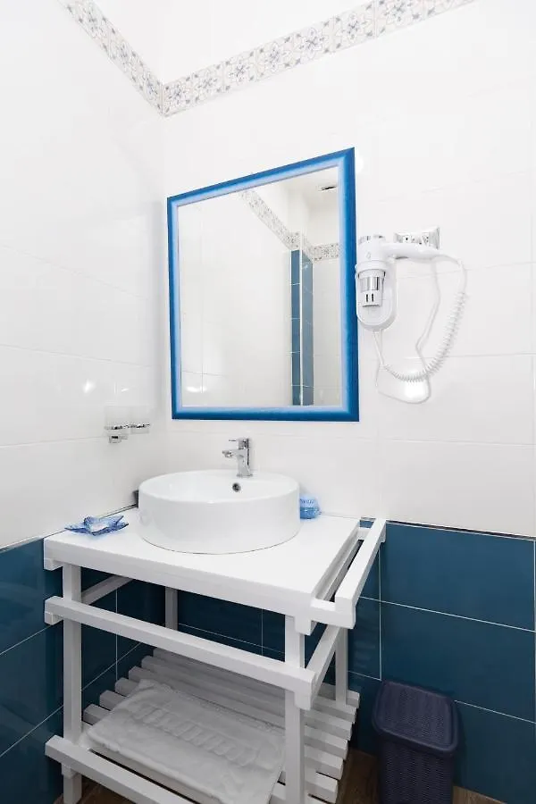 Violetta Hotel Lido di Ostia 3*,